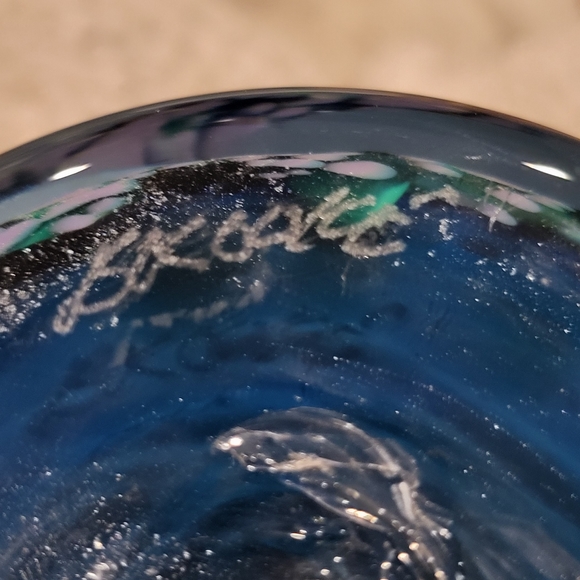 Signed Art Glass Vase Hand Blown Beautiful 12" - Picture 9 of 9